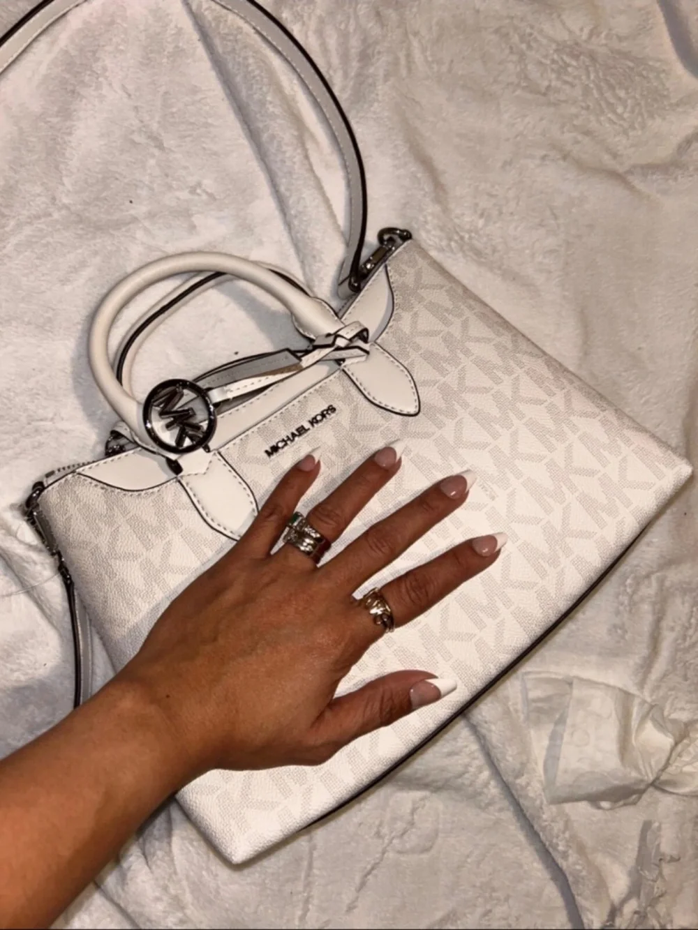 michael kors white handbag and cross body